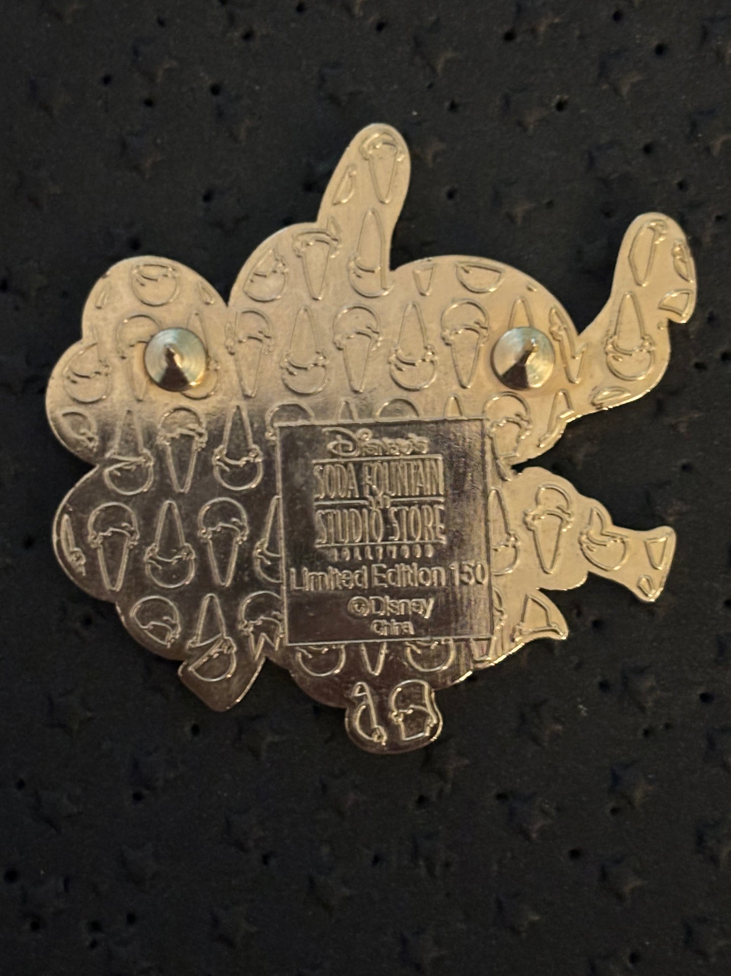 Stitch St Patrick’s Day DSSH pin