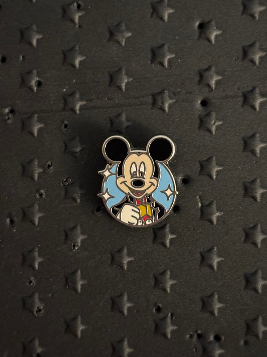 Tiny Kingdom Series 3 WDW Mickey Mouse Philharmagic pin