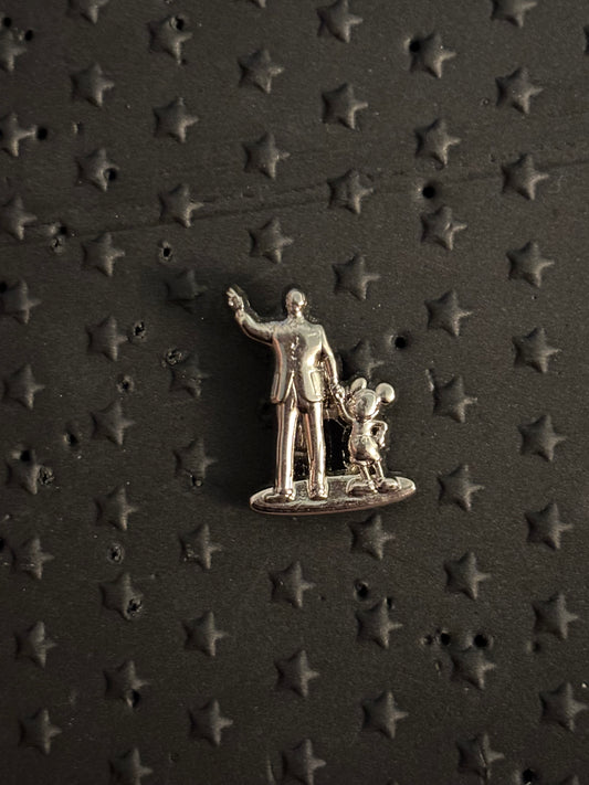 Tiny Kingdom D23 Partners Statue pin