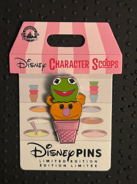 Kermit & Fozzy Bear Character Scoops pin