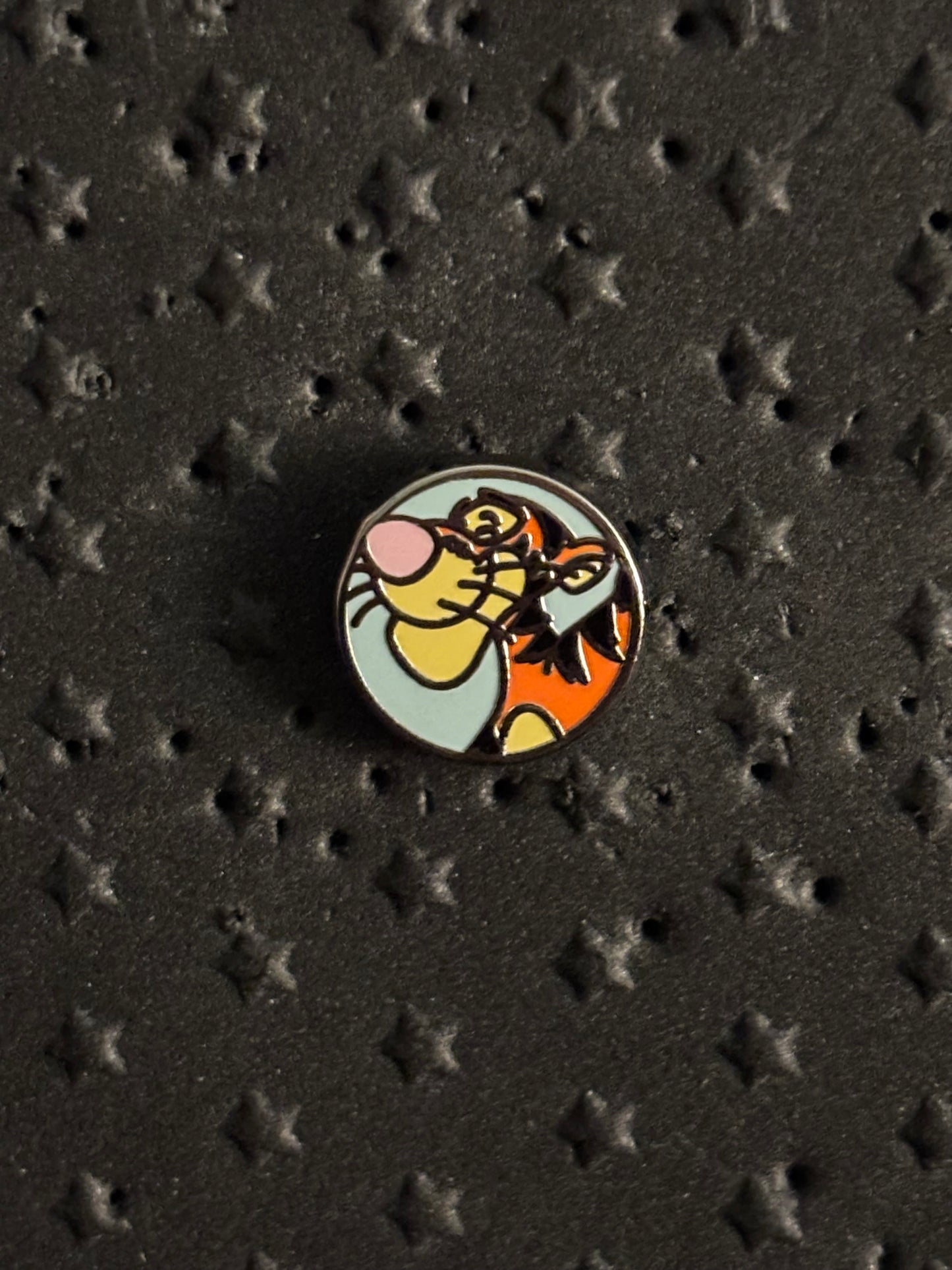 Tiny Kingdom Series 3 Tigger pin