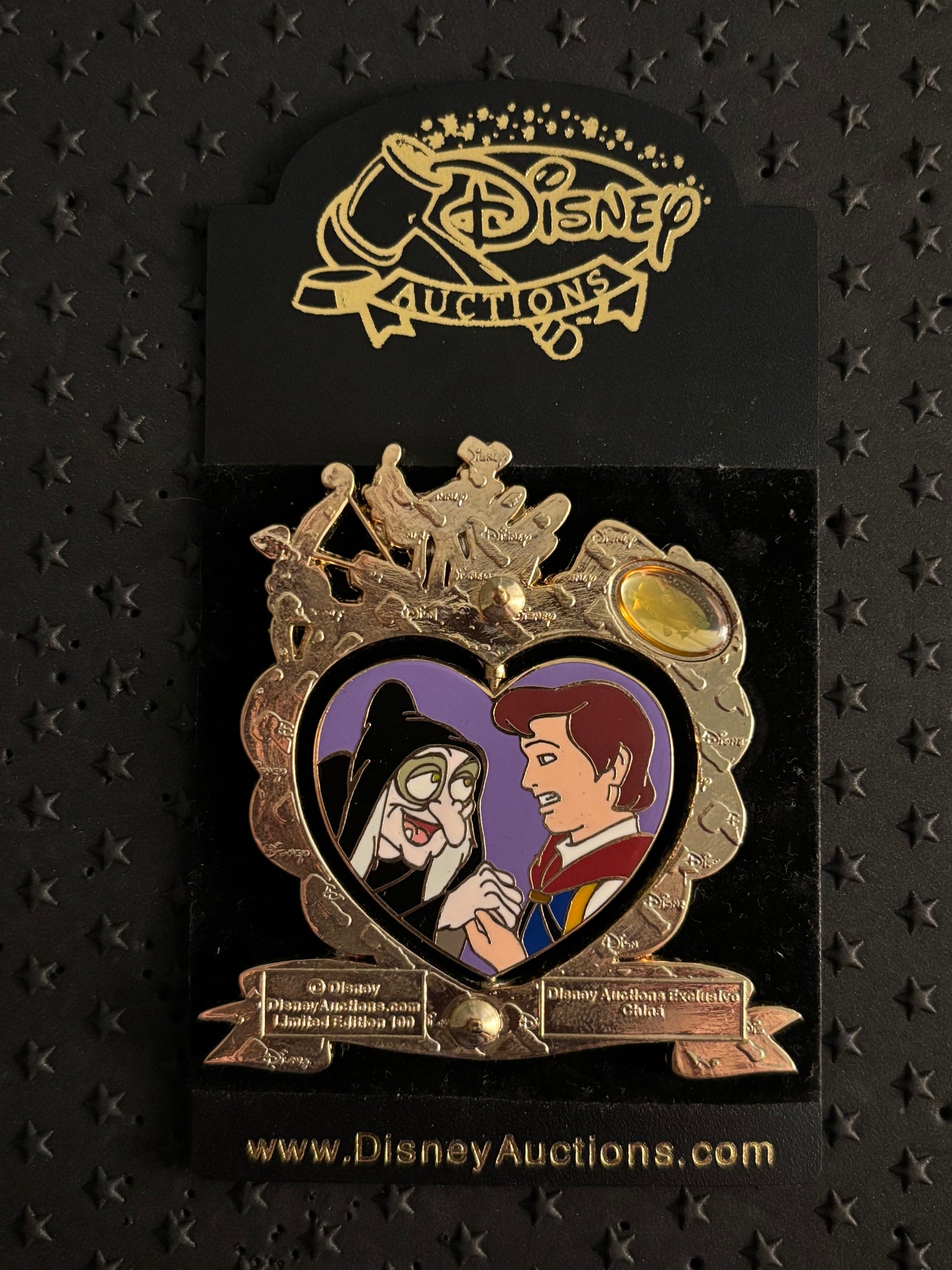 Snow White & Prince Florian - A  Goofed-Up Valentines Day Auctions pin