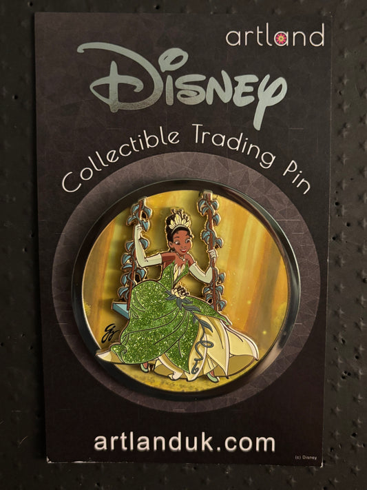 Tiana Swing Series Artland pin