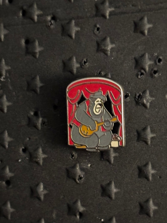 Tiny Kingdom Series 3 WDW Country Bear Jamboree Big Al pin