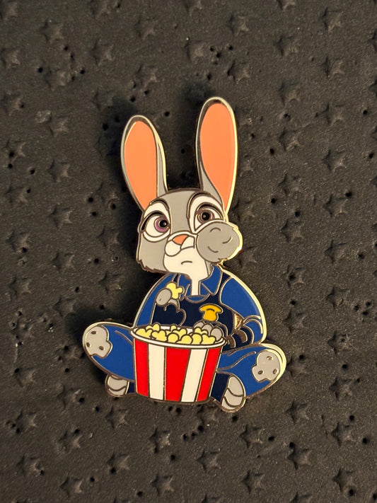 Judy Hopps eating popcorn DSSH pim