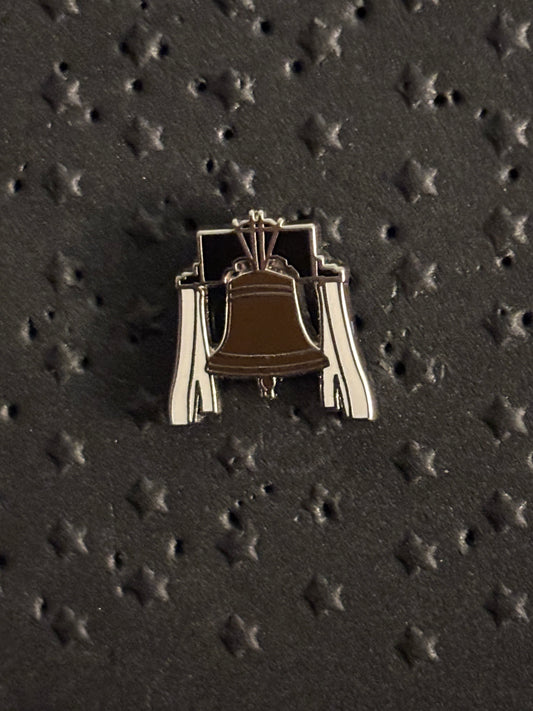 Tiny Kingdom Series 3 WDW Liberty Bell pin