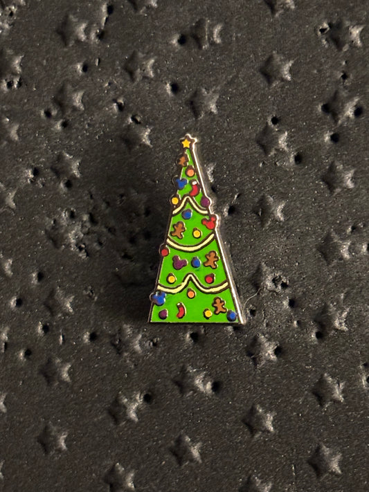 Tiny Kingdom Series 1 Christmas Tree pin